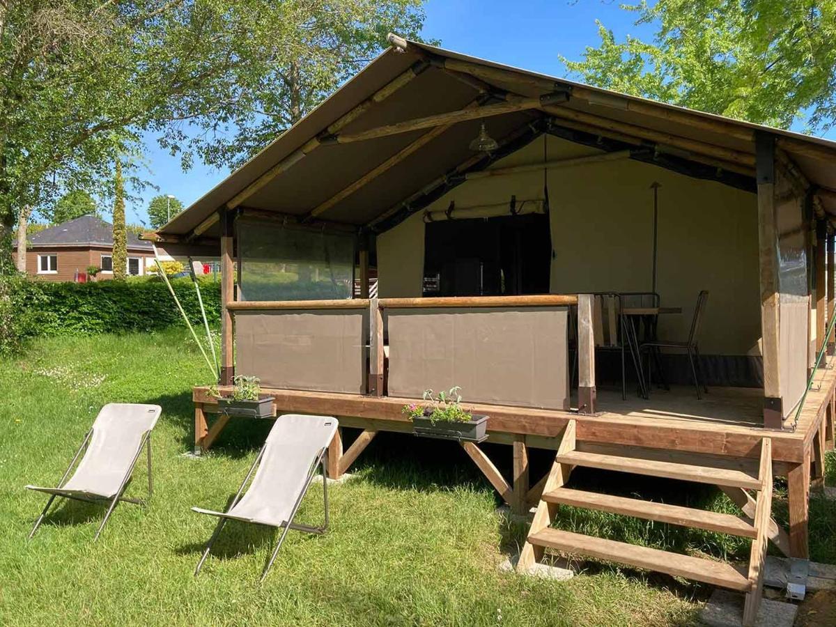 Camping Les Portes Du Perche Mamers Exterior foto